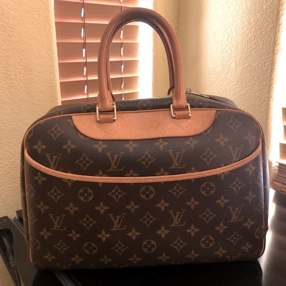 Louis Vuitton Deauville